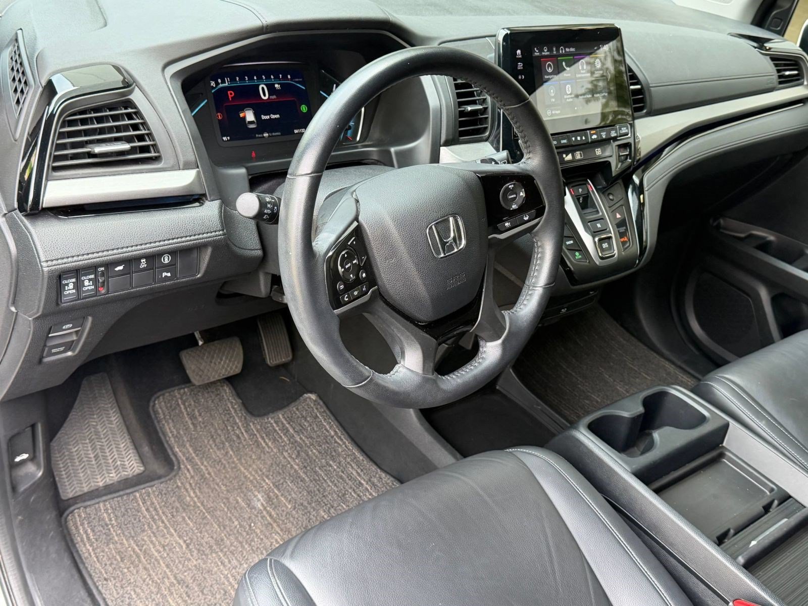 Used 2023 Honda Odyssey Touring image 4