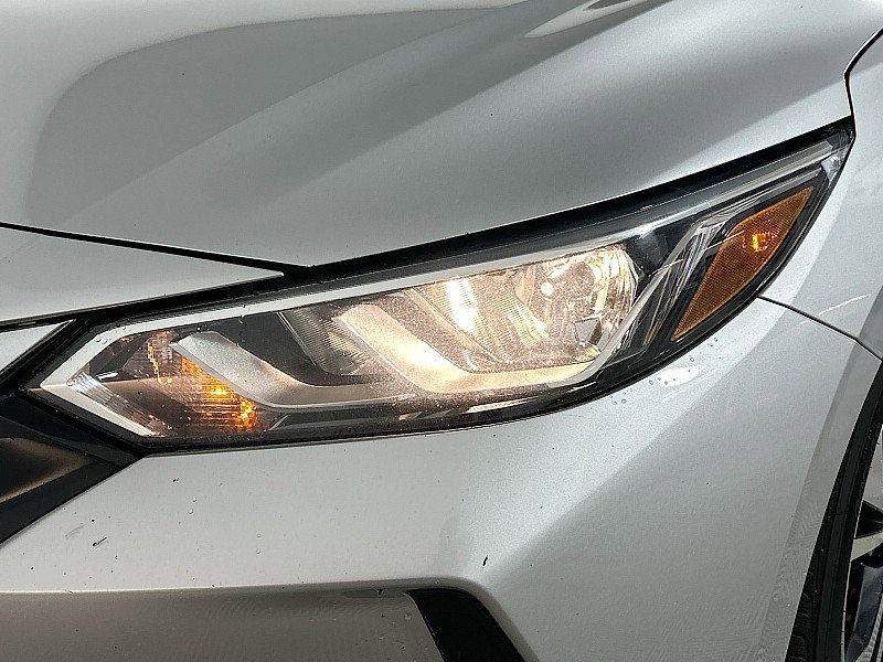 Used 2020 Nissan Sentra SV FWD image 24