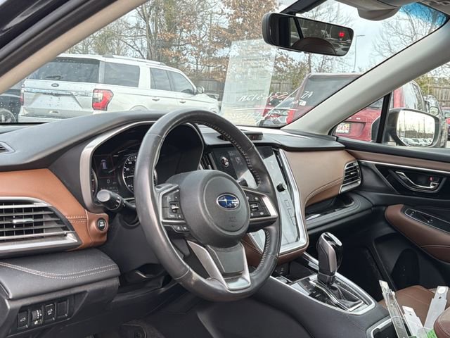 Used 2021 Subaru Outback Touring w/ Popular Package #2 image 10