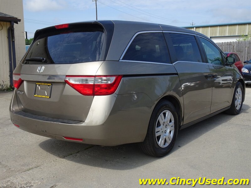 Used 2012 Honda Odyssey LX image 6