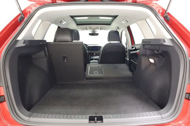 Used 2023 Volkswagen Taos SEL image 31