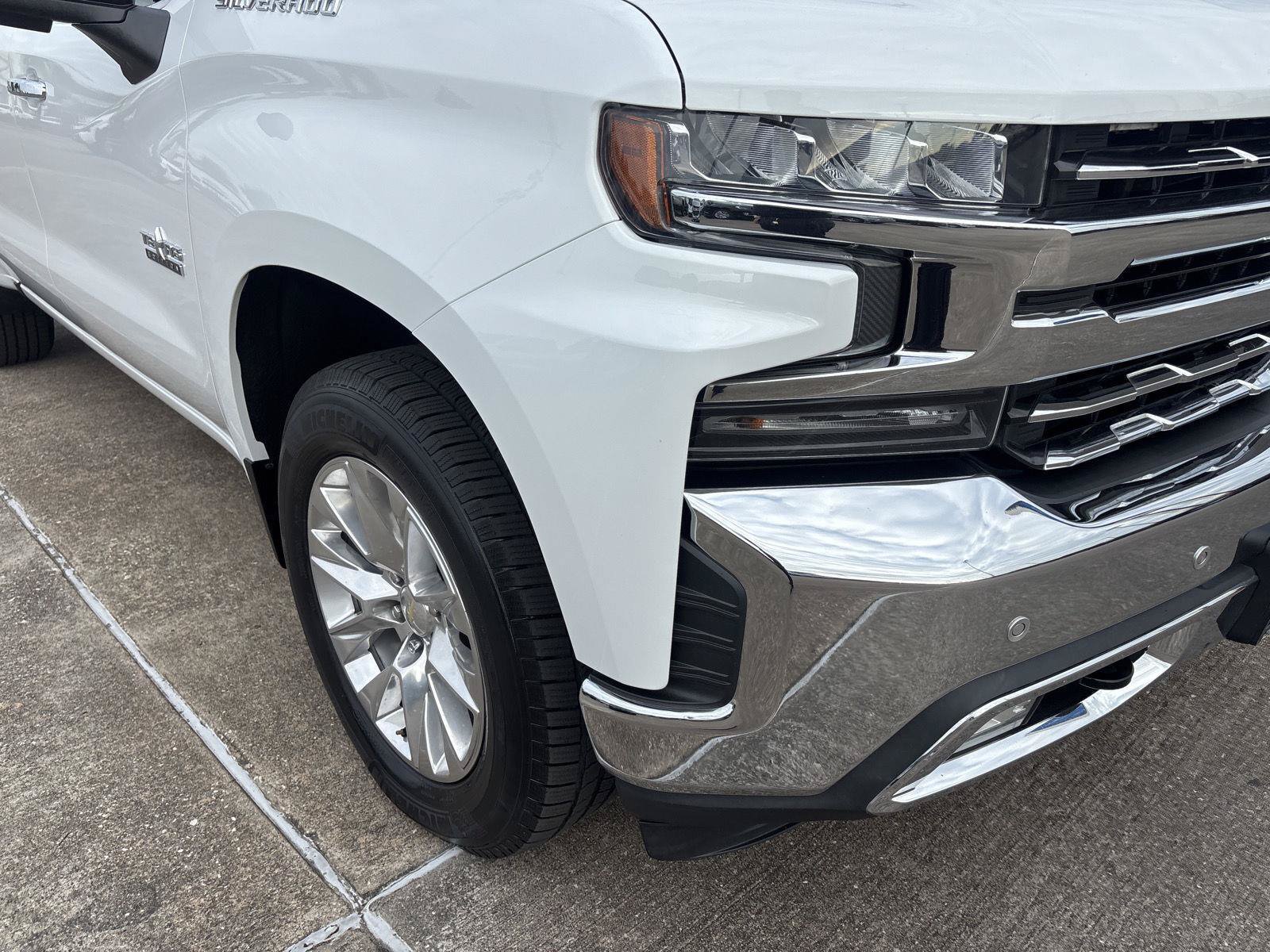 Used 2019 Chevrolet Silverado 1500 LTZ w/ LTZ Texas Edition AWD/4WD image 5