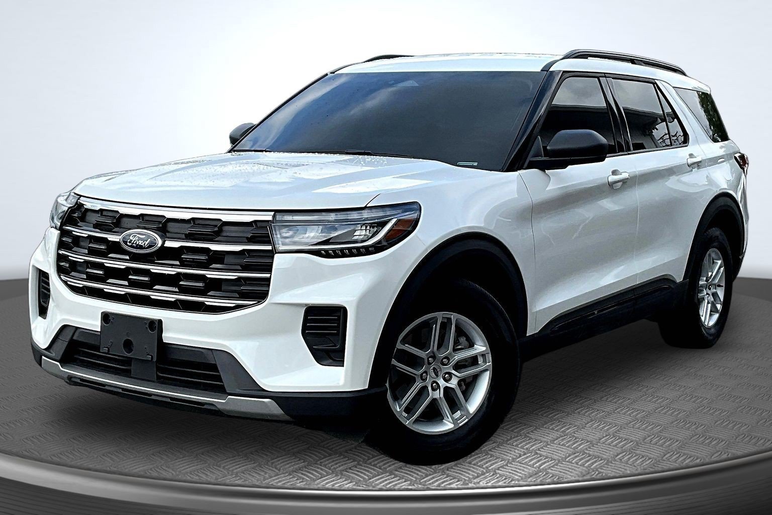 Used 2026 Ford Explorer Active