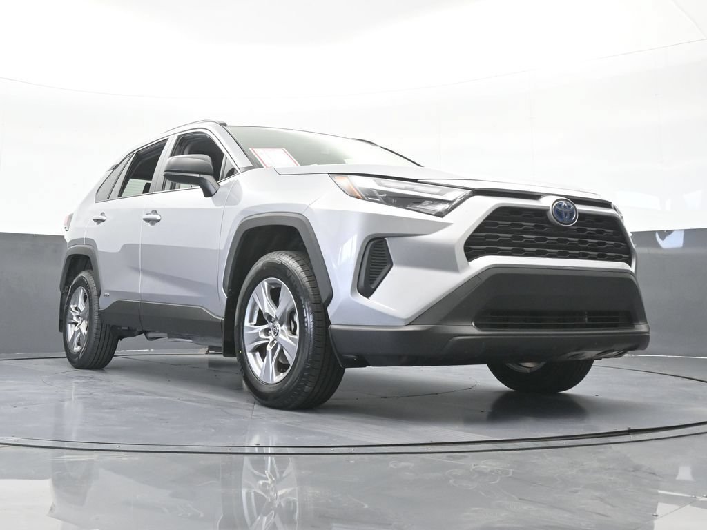 Used 2024 Toyota RAV4 LE AWD/4WD image 52