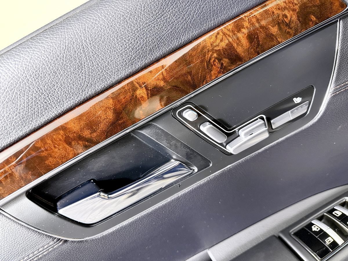 Used 2012 Mercedes-Benz S 63 AMG image 43