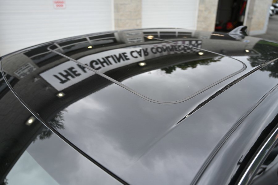 Used 2023 Acura TLX w/ Technology Package image 12