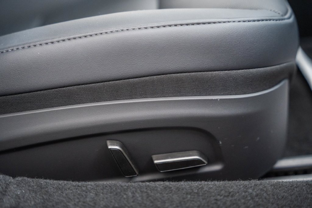 Used 2026 Tesla Model 3 RWD image 31