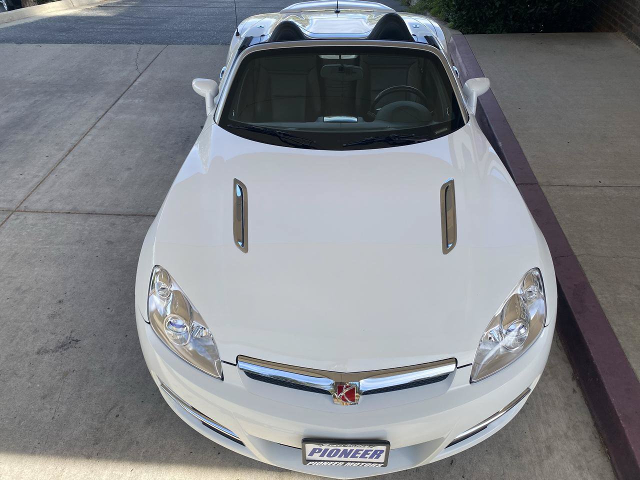 Used 2007 Saturn Sky w/ Premium Trim Pkg RWD image 6