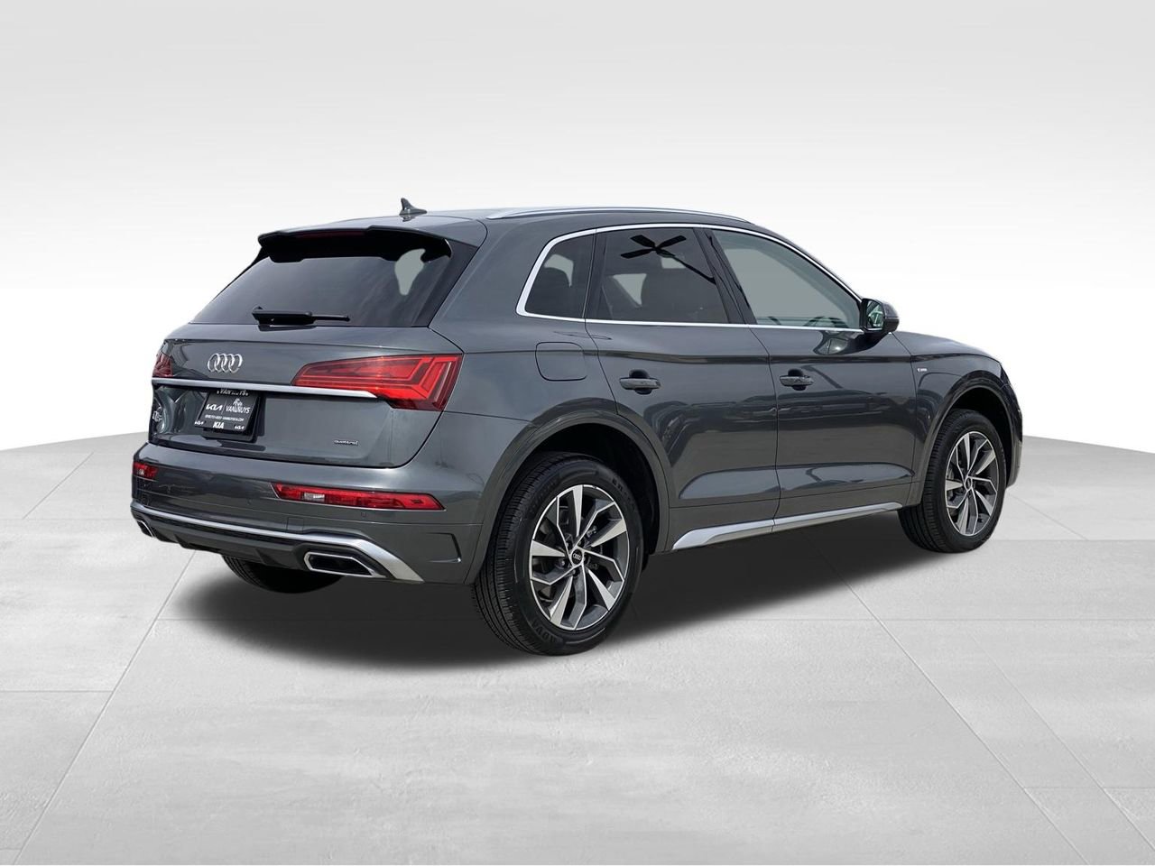 Used 2023 Audi Q5 2.0T Premium Plus AWD/4WD image 3