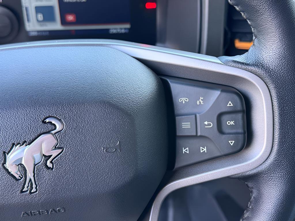 Used 2024 Ford Bronco Badlands image 17