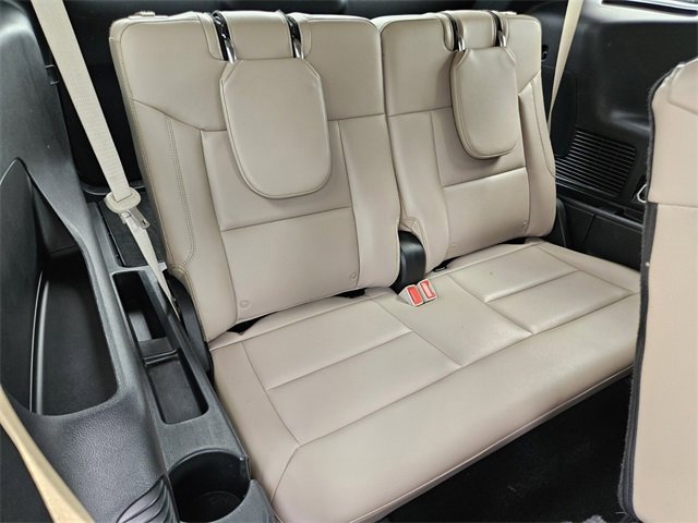 Used 2024 Ford Explorer Limited image 14