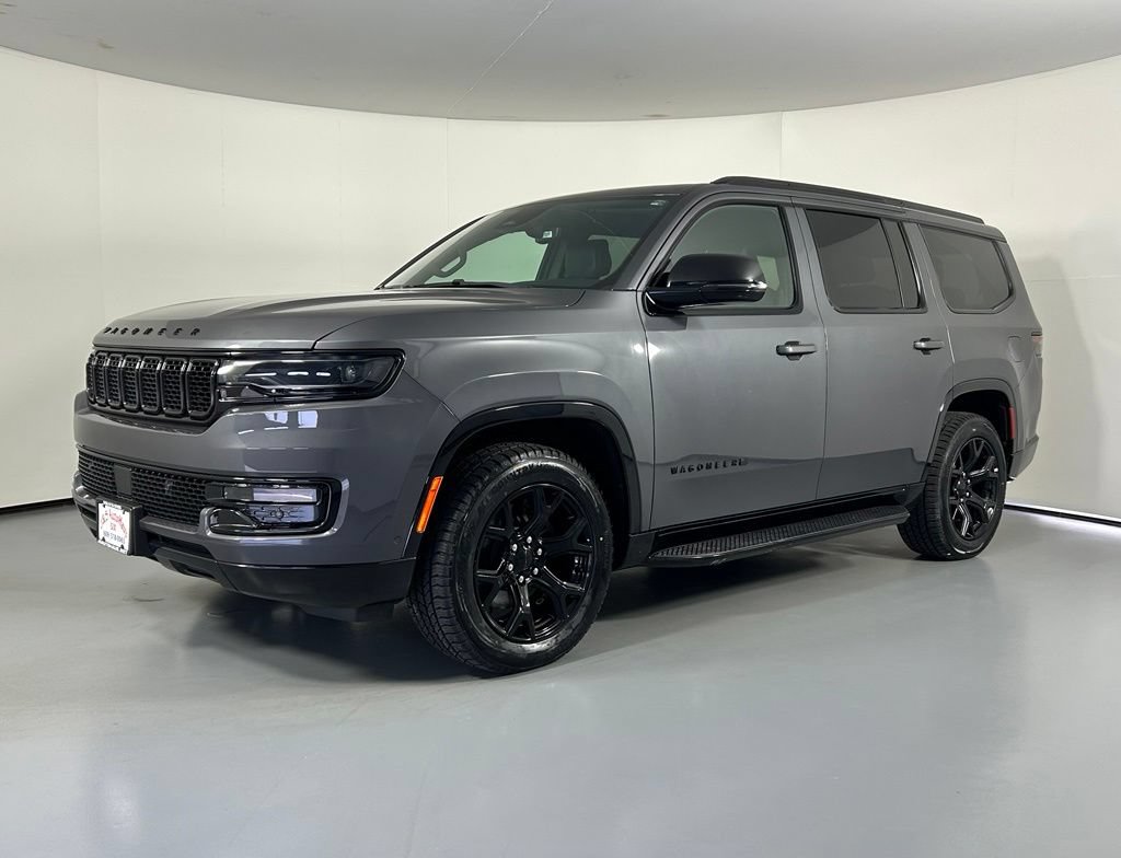 Used 2023 Jeep Wagoneer Series II AWD/4WD image 3