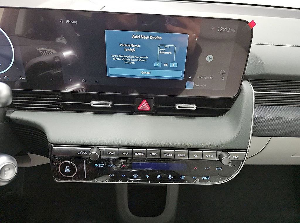 Used 2026 Hyundai Ioniq 5 Limited image 9