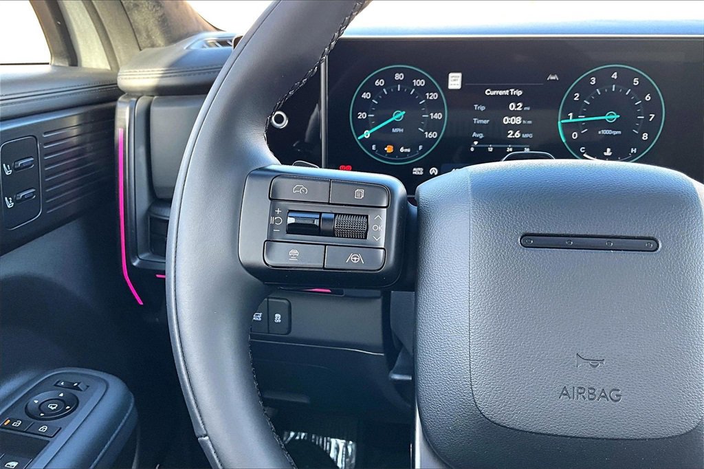 Used 2025 Hyundai Santa Fe Calligraphy image 18