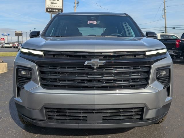 New 2026 Chevrolet Traverse LT w/ Midnight/Sport Edition FWD image 2
