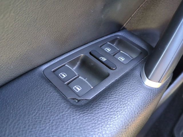 Used 2022 Volkswagen Passat 2.0T SE image 26