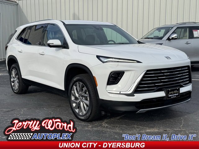 Used 2025 Buick Enclave Preferred