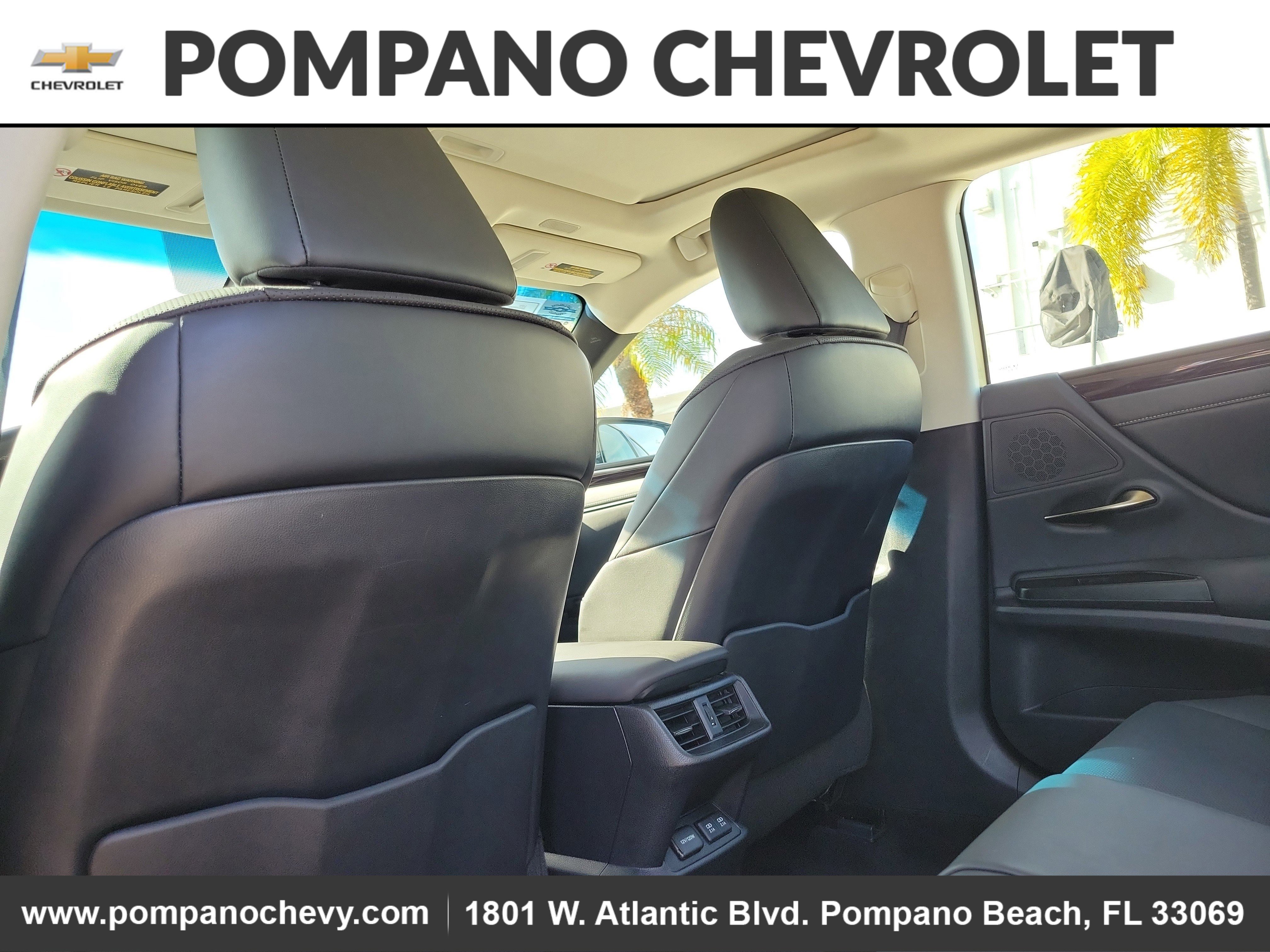 Used 2019 Lexus ES 350 image 12