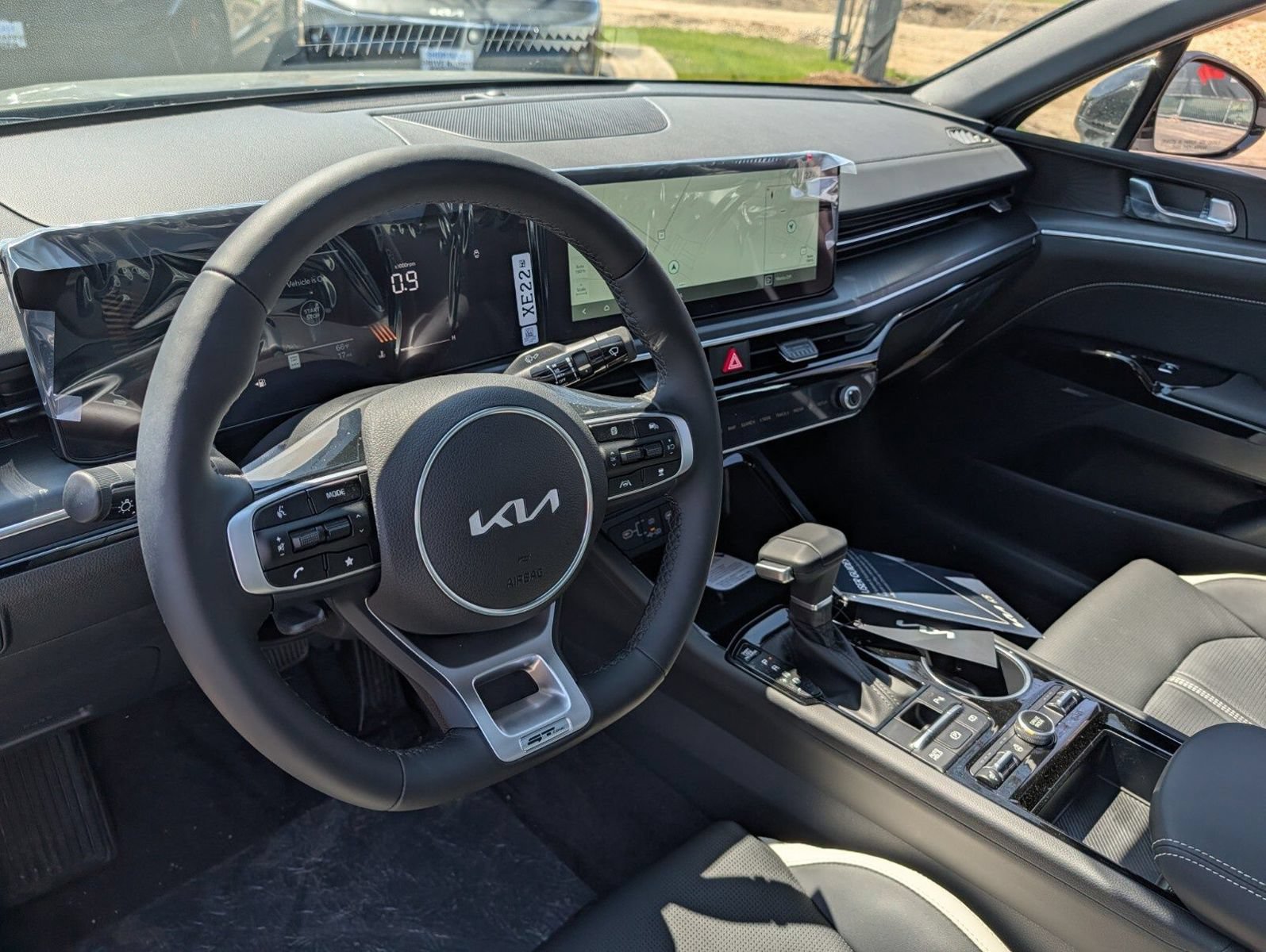 Used 2026 Kia K5 GT-Line w/ GT-Line Premium Package AWD/4WD image 27
