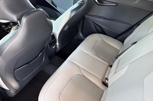 New 2026 Kia Niro EX w/ EX Premium Package FWD image 14