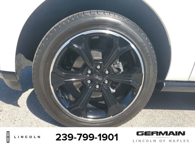 Used 2024 Ford Expedition Limited image 12