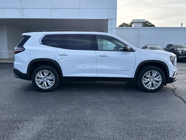 Used 2024 GMC Acadia Elevation AWD/4WD image 2