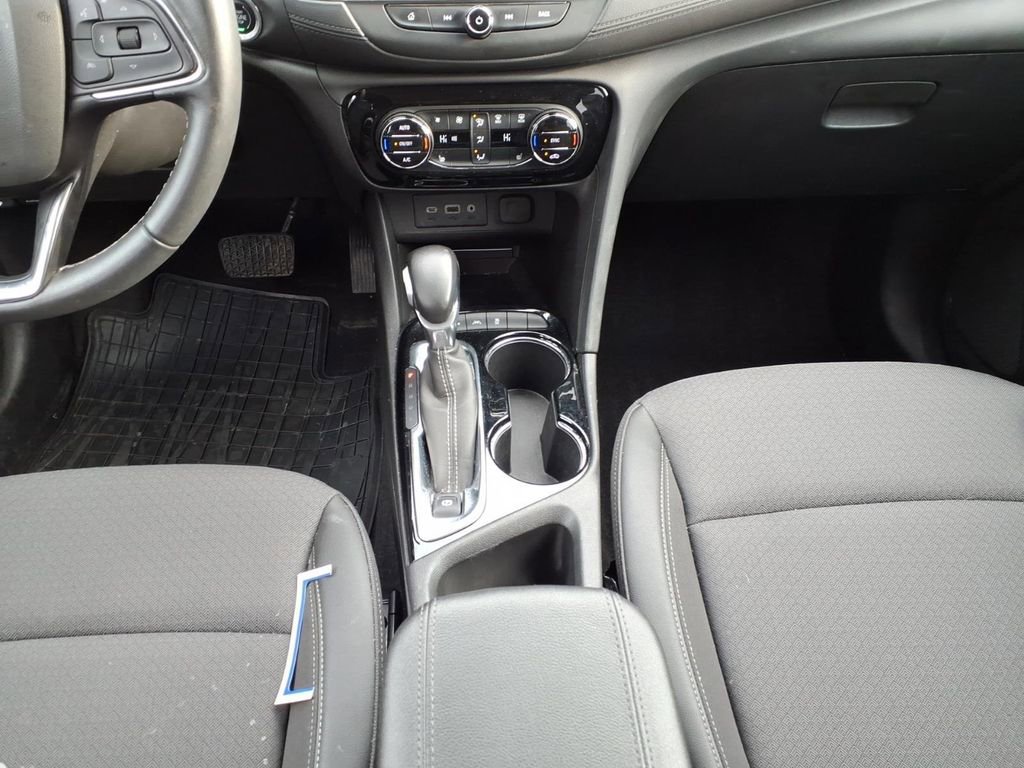 Used 2023 Buick Encore GX Select image 15