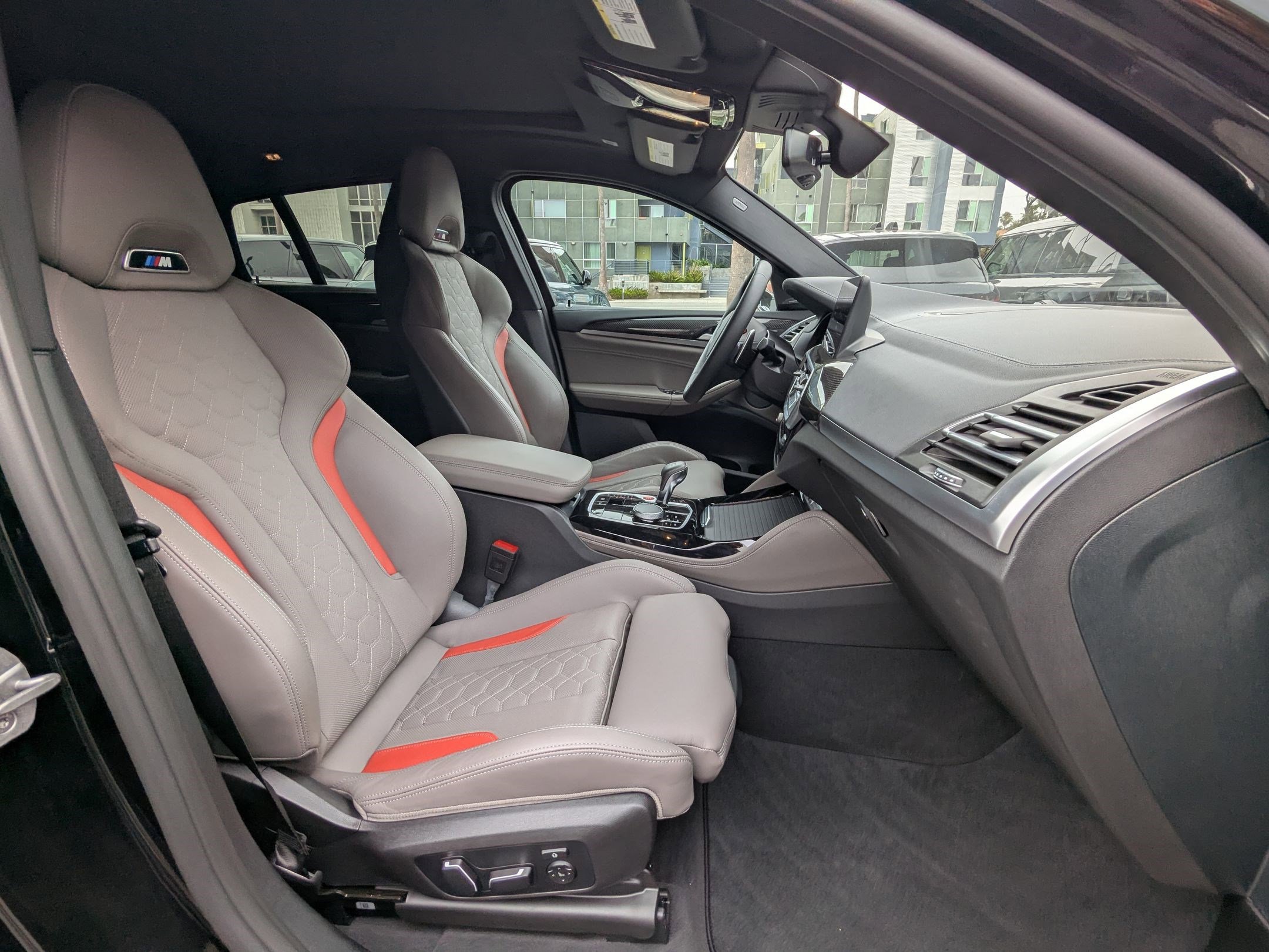 Used 2024 BMW X4 M w/ Executive Package image 25