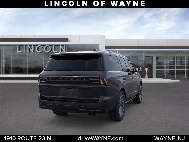 New 2026 Lincoln Navigator Reserve AWD/4WD image 9