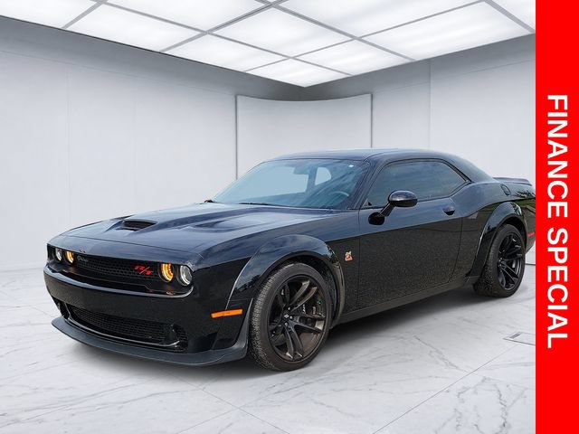 Used 2023 Dodge Challenger R/T Scat Pack RWD image 2