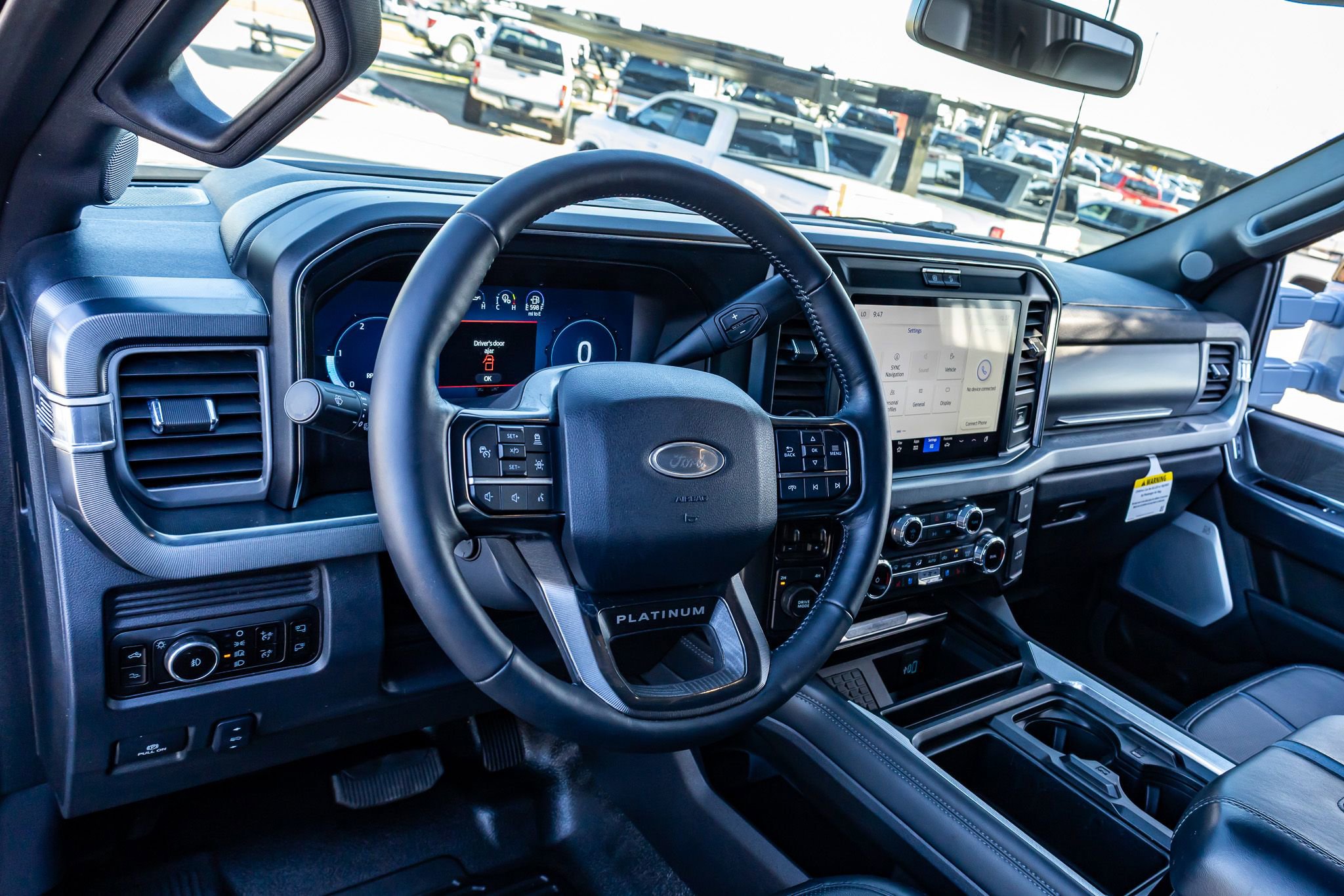 Used 2025 Ford F450 Platinum w/ FX4 Off-Road Package image 17