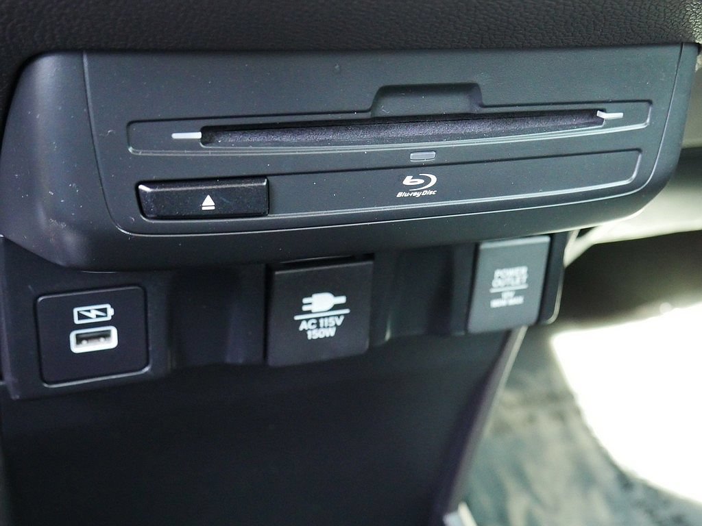 Used 2024 Honda Odyssey Elite image 47