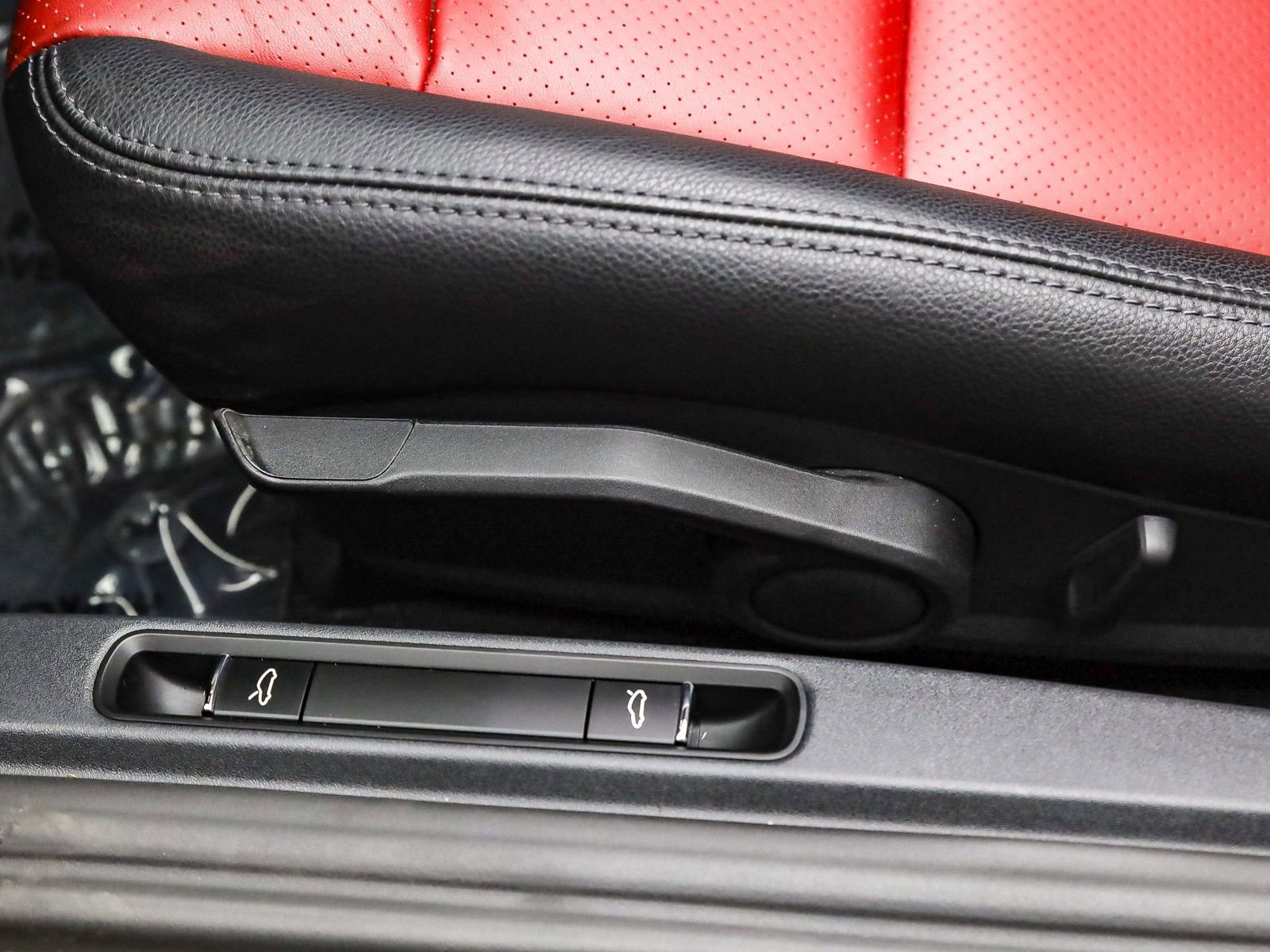 Certified 2024 Porsche 718 Boxster S image 21