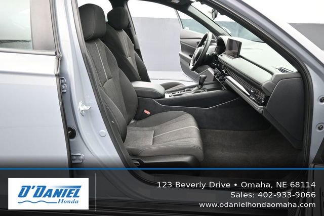 Used 2023 Honda Accord Sport image 39