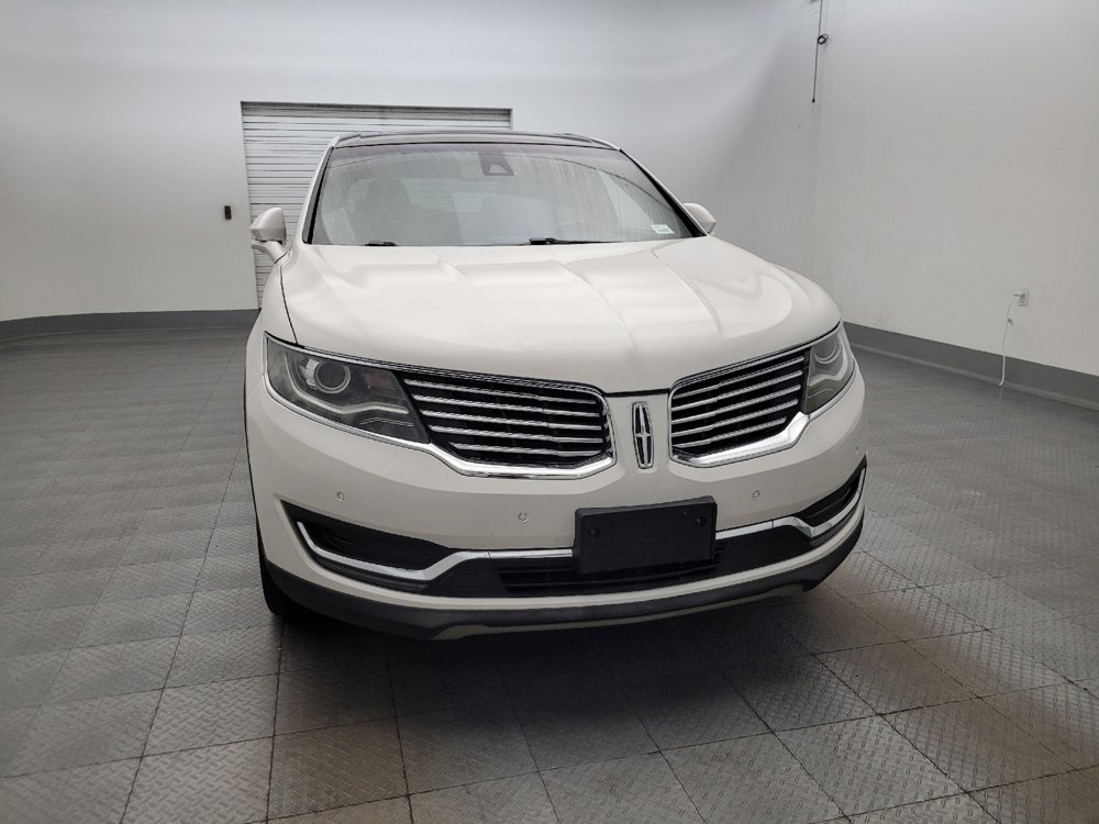 Used 2016 Lincoln MKX Reserve w/ Technology Package AWD/4WD image 14
