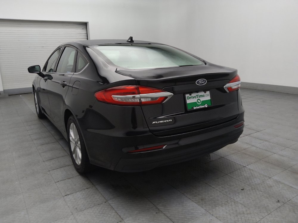 Used 2020 Ford Fusion SE FWD image 5