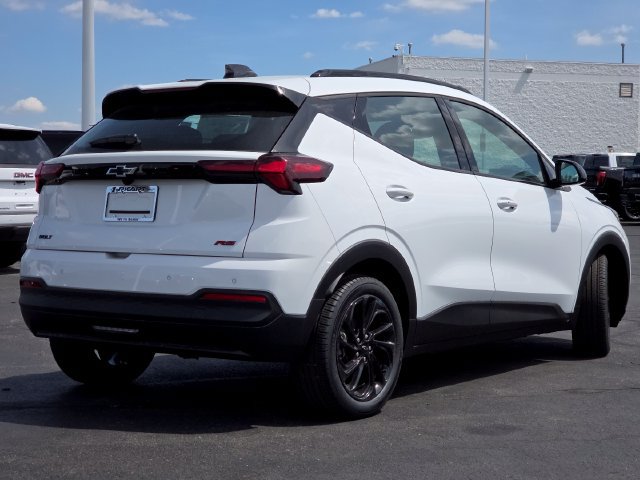 New 2027 Chevrolet Bolt RS FWD image 19