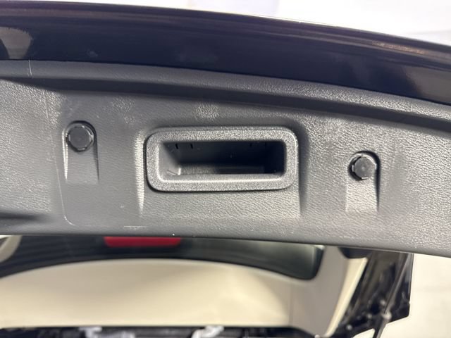 Used 2023 Nissan Murano S AWD/4WD image 33