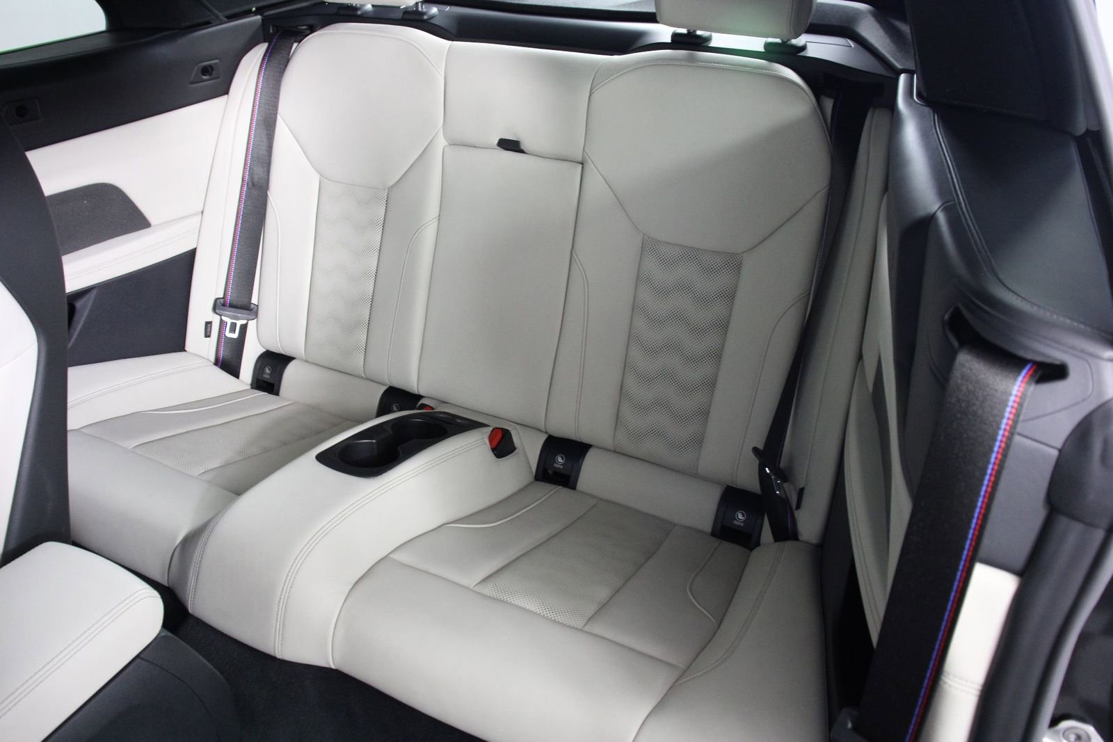 Used 2022 BMW M4 xDrive Competition image 31