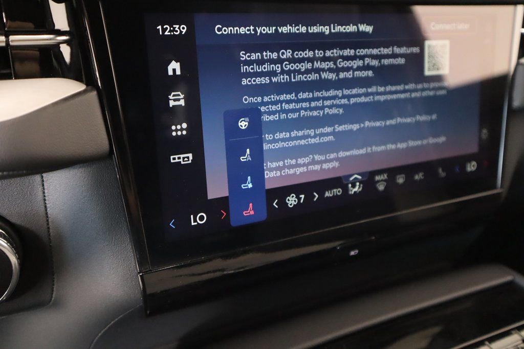 New 2025 Lincoln Navigator Reserve w/ Jet Appearance Package image 7