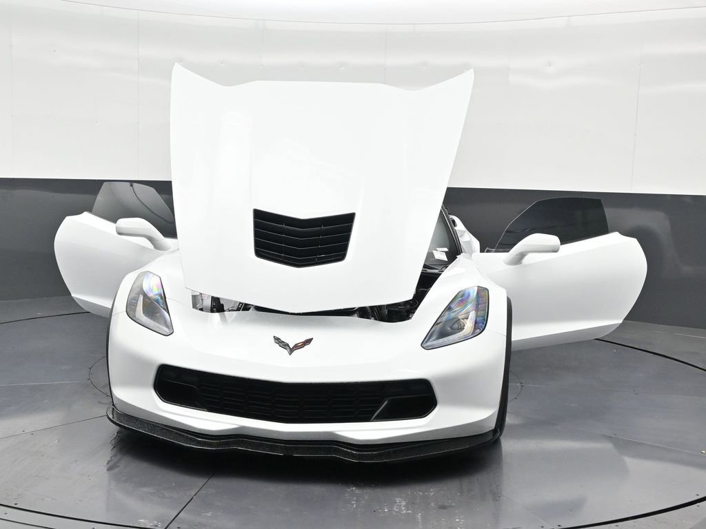 Used 2019 Chevrolet Corvette Grand Sport w/ Carbon Flash Badge Package image 37