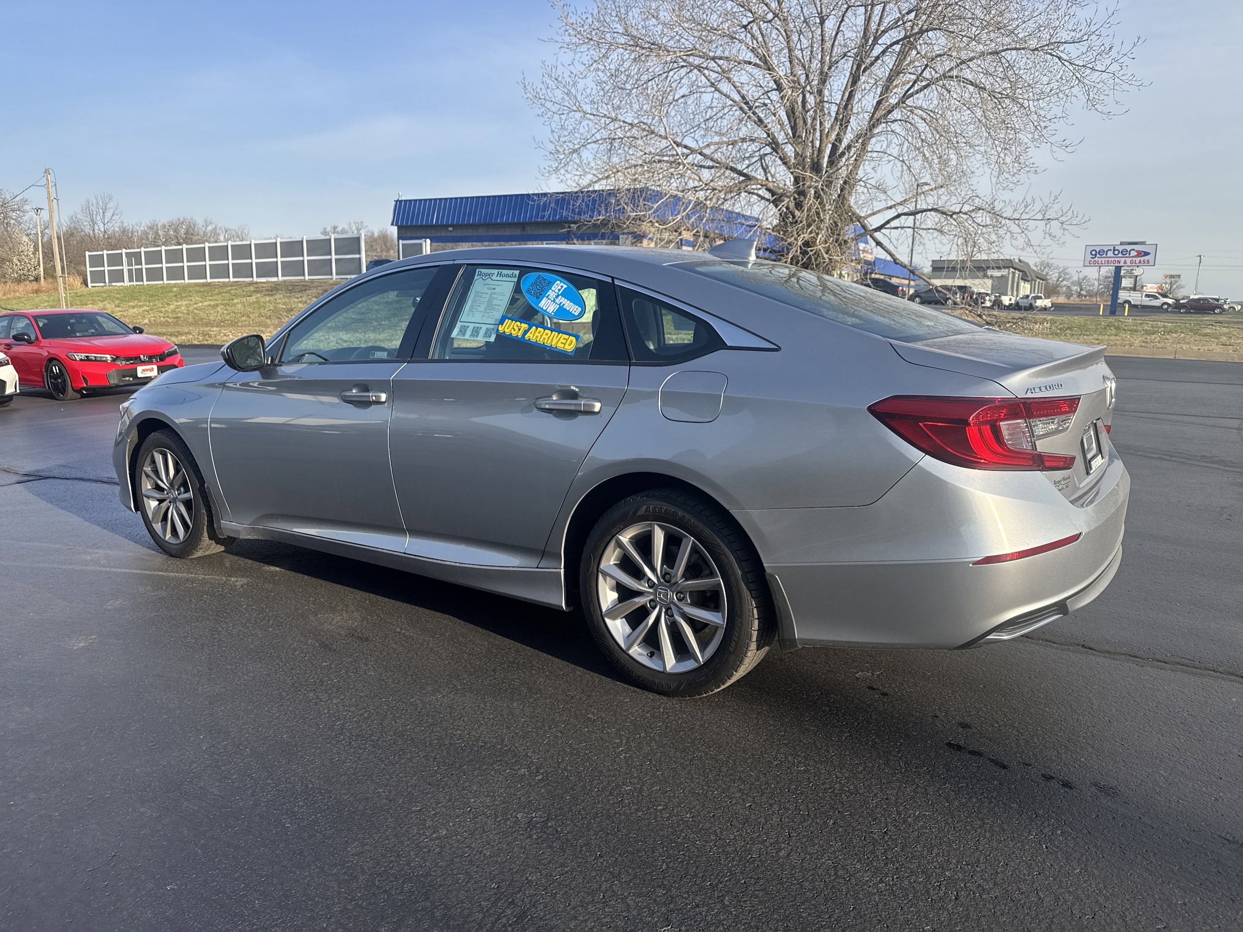 Used 2022 Honda Accord LX image 3
