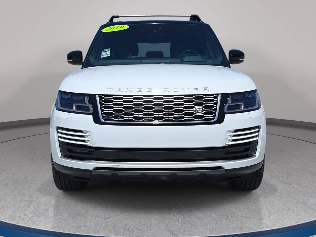 Used 2019 Land Rover Range Rover Supercharged AWD/4WD image 3