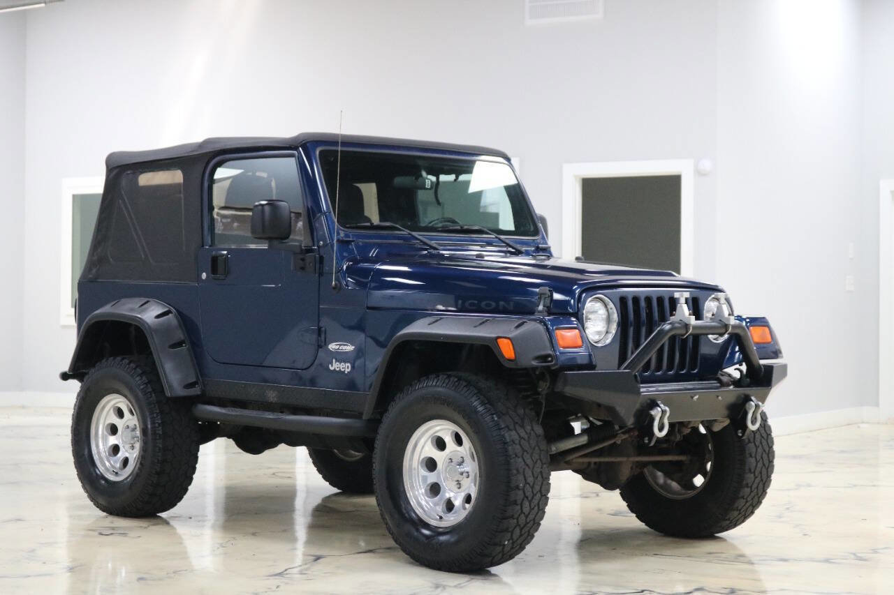 Used 2004 Jeep Wrangler Rubicon AWD/4WD image 1