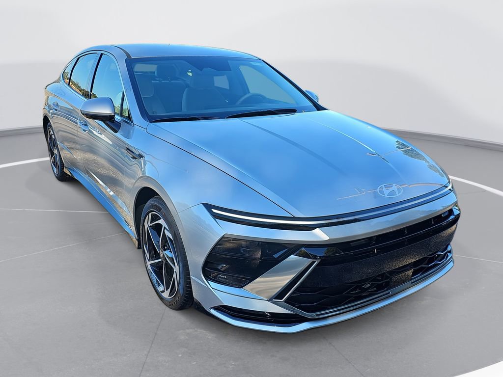 New 2026 Hyundai Sonata SEL FWD image 3