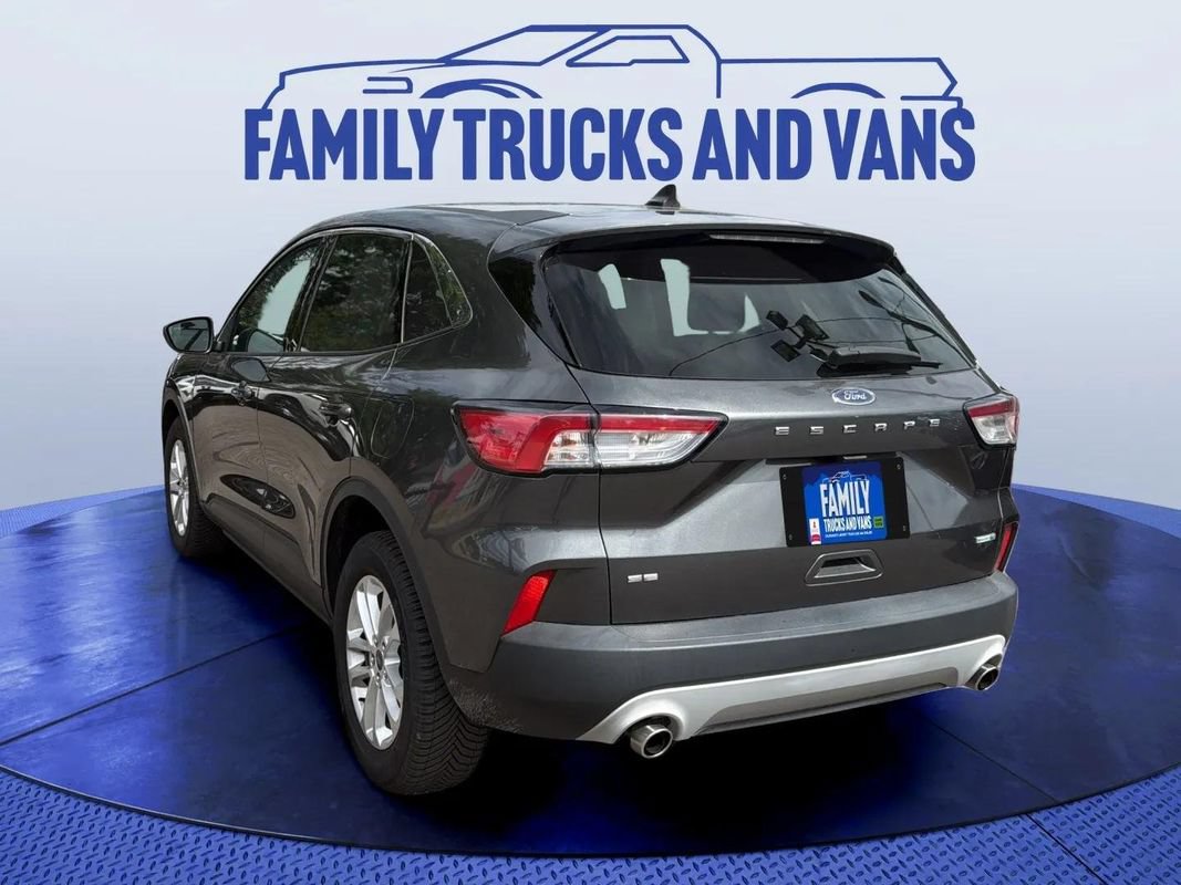 Used 2020 Ford Escape SE AWD/4WD image 3