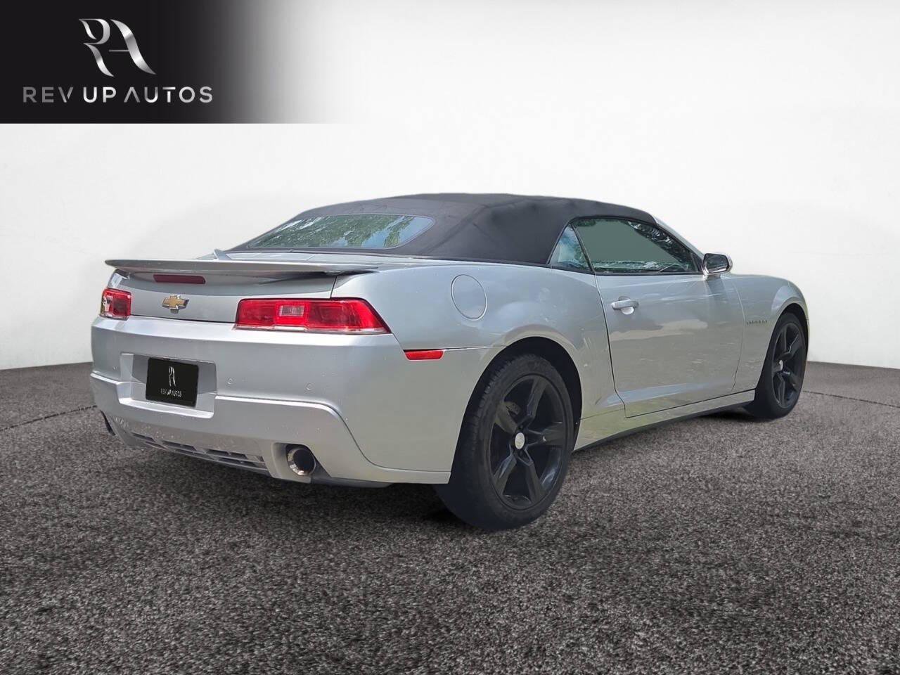 Used 2015 Chevrolet Camaro LT image 5
