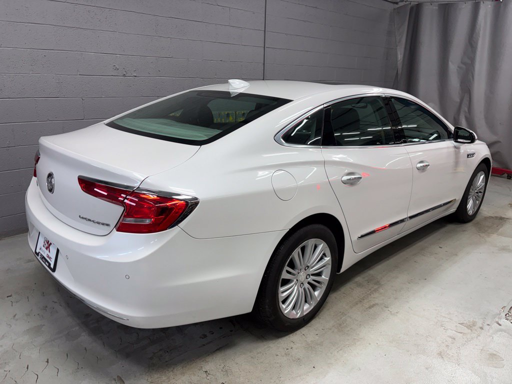 Used 2018 Buick LaCrosse Premium FWD image 2