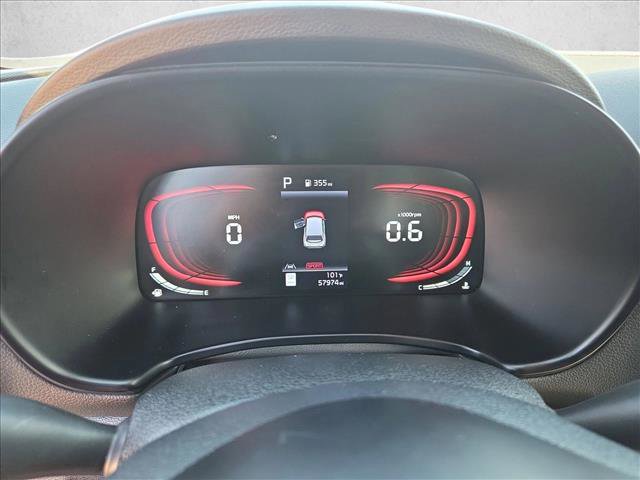Used 2024 Kia Soul LX w/ Option Group 015 FWD image 11