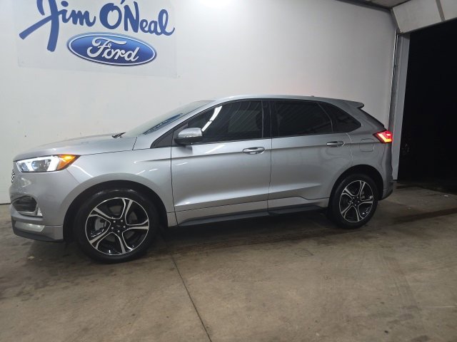 Used 2023 Ford Edge ST image 28